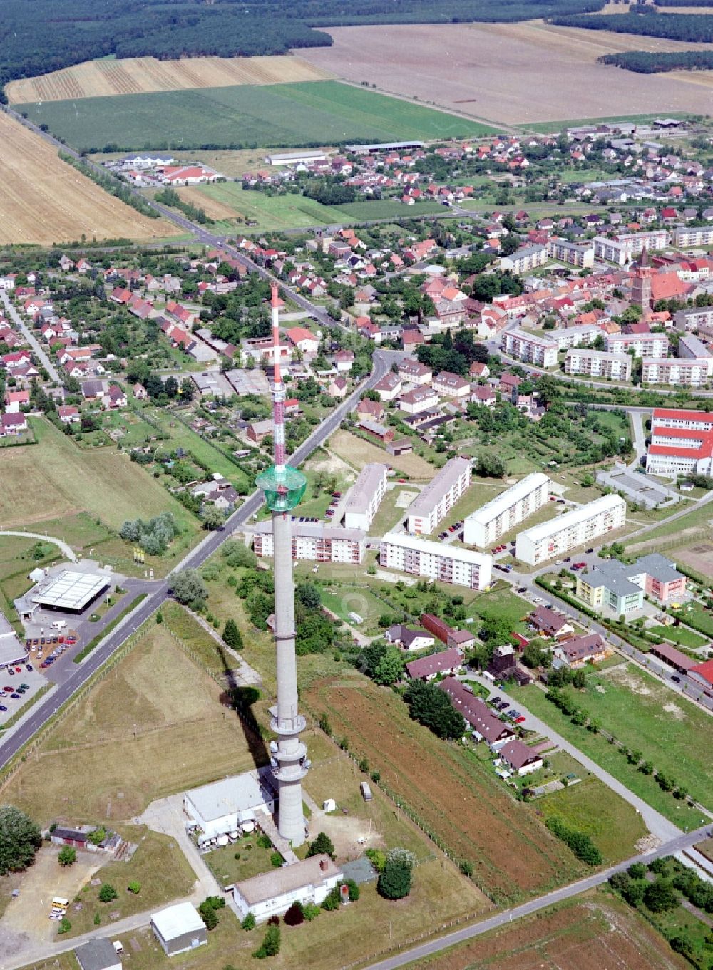 Calau aus der Vogelperspektive: Funkturm und Sendeanlage als Grundnetzsender in Calau im Bundesland Brandenburg, Deutschland