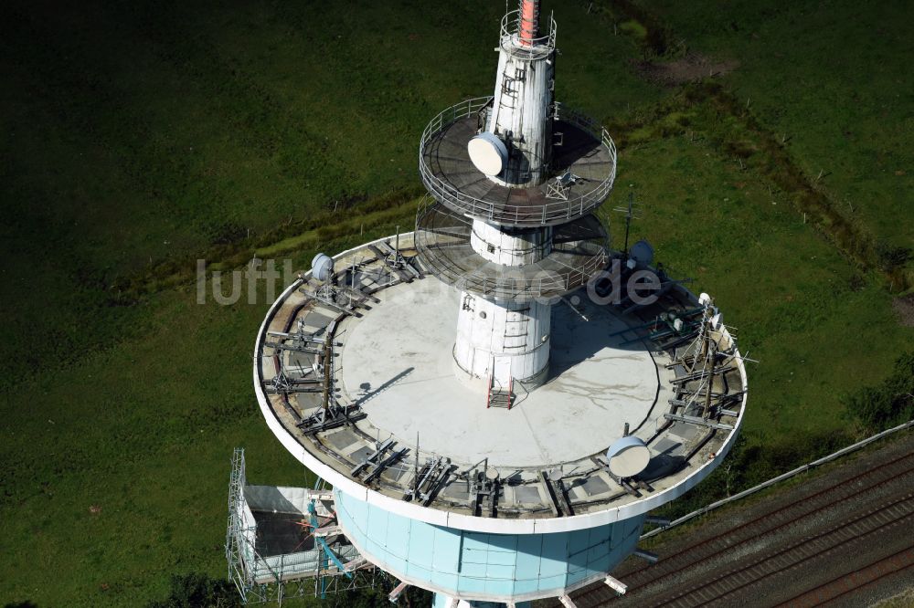 Luftbild Heide - Funkturm und Sendeanlage als Grundnetzsender und Fernmeldeturm in Heide im Bundesland Schleswig-Holstein, Deutschland