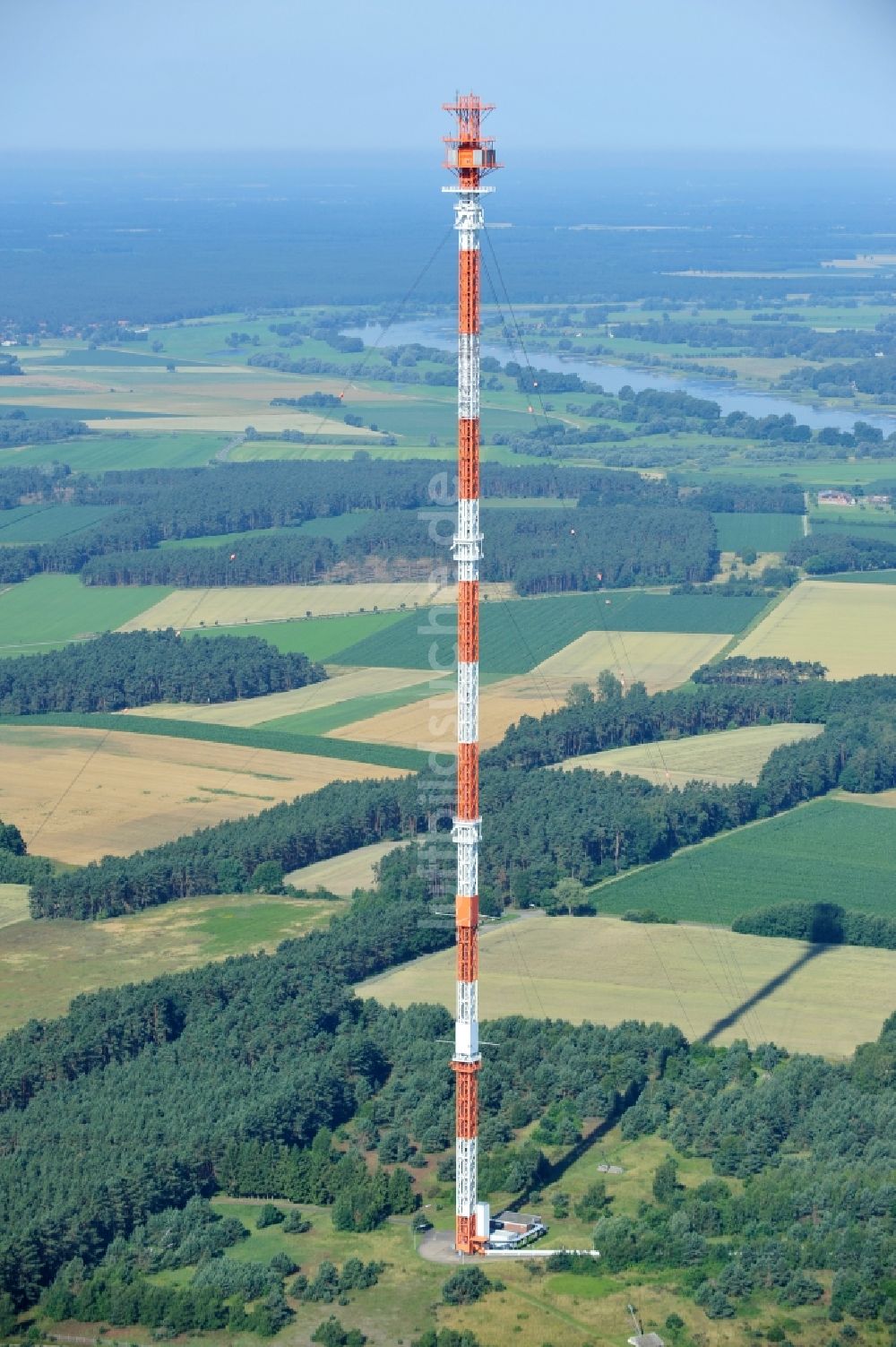 Luftaufnahme Dannenberg - Funkturm Umsetzer Dannenberg bei Höhbeck im Bundesland Niedersachsen