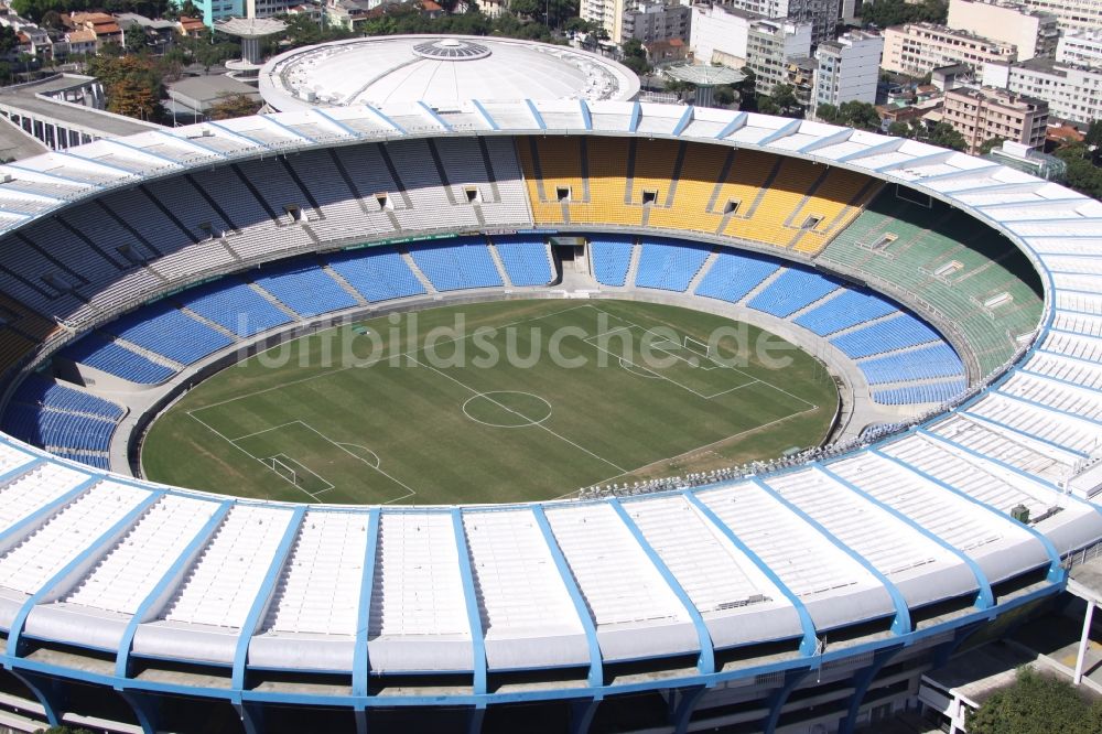 Rio de Janeiro von oben - Fussball- und Mehrzweckhalle Stadion Estadio do Maracana vor dem Umbau anlässlich des FIFA World Cup 2014 in Rio de Janeiro in Brasilien 