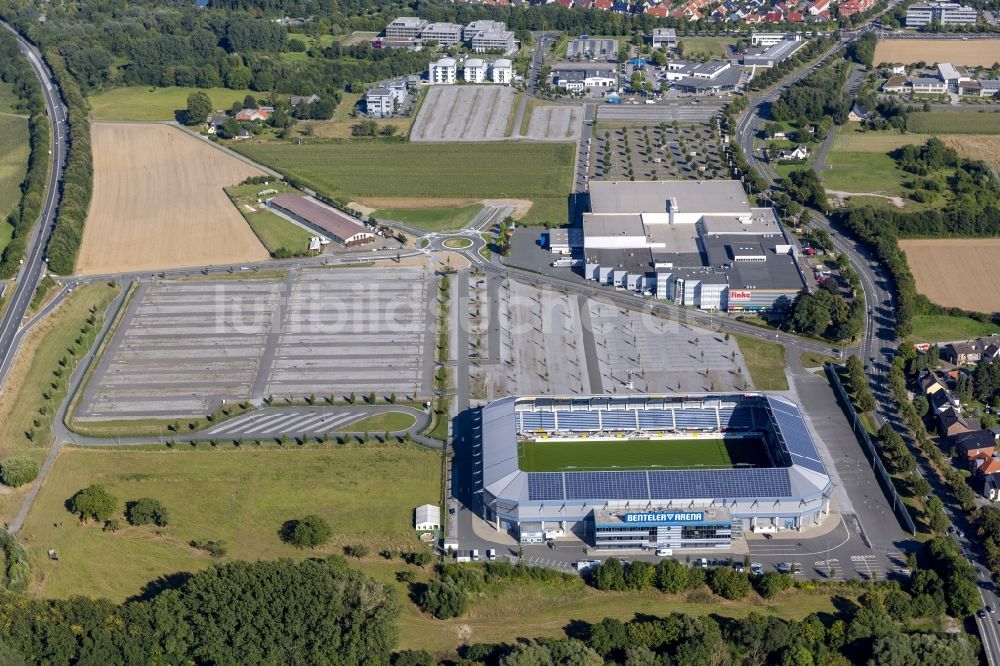 Paderborn aus der Vogelperspektive: Fußball- Stadion Benteler- Arena in Paderborn im Bundesland Nordrhein-Westfalen