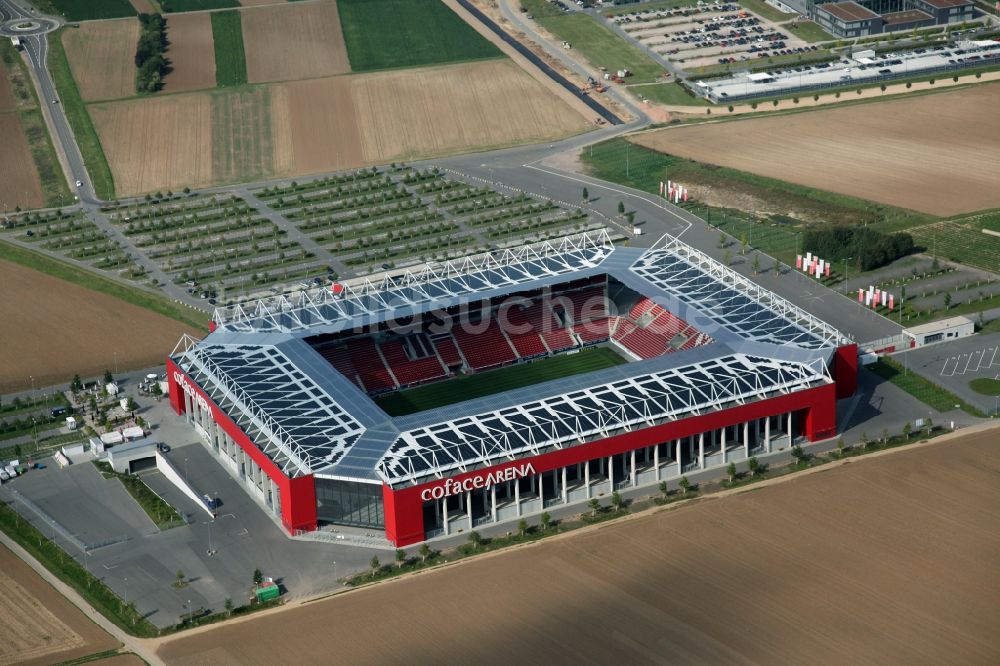 Luftaufnahme Mainz - Fußball-Stadion Coface-Arena, die neue Heimstätte des Vereins FSV Mainz 05 in Mainz Bretzenheim in Rheinland-Pfalz