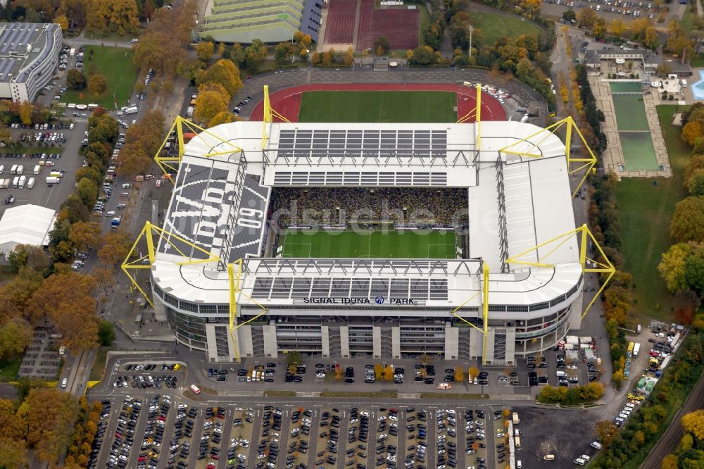 Luftaufnahme Dortmund - Fußballspiel BVB Revierderby im Borusseum , dem Stadion Signal Iduna Park in Dortmund