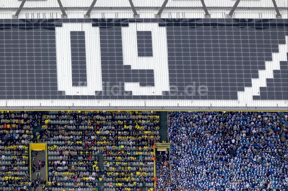 Luftaufnahme Dortmund - Fußballspiel BVB Revierderby im Borusseum , dem Stadion Signal Iduna Park in Dortmund