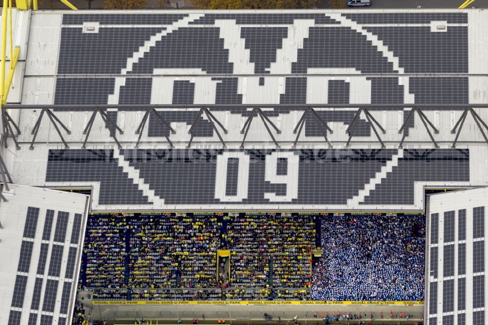 Luftaufnahme Dortmund - Fußballspiel BVB Revierderby im Borusseum , dem Stadion Signal Iduna Park in Dortmund