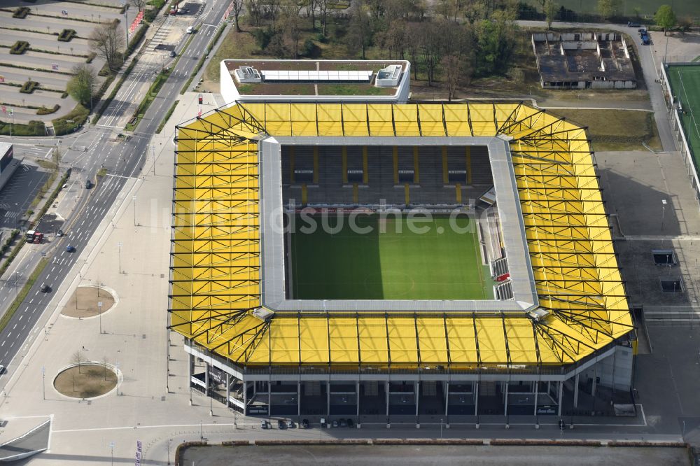 Luftaufnahme Aachen - Fussballstadion Aachener Tivoli in Aachen im Bundesland Nordrhein-Westfalen, Deutschland