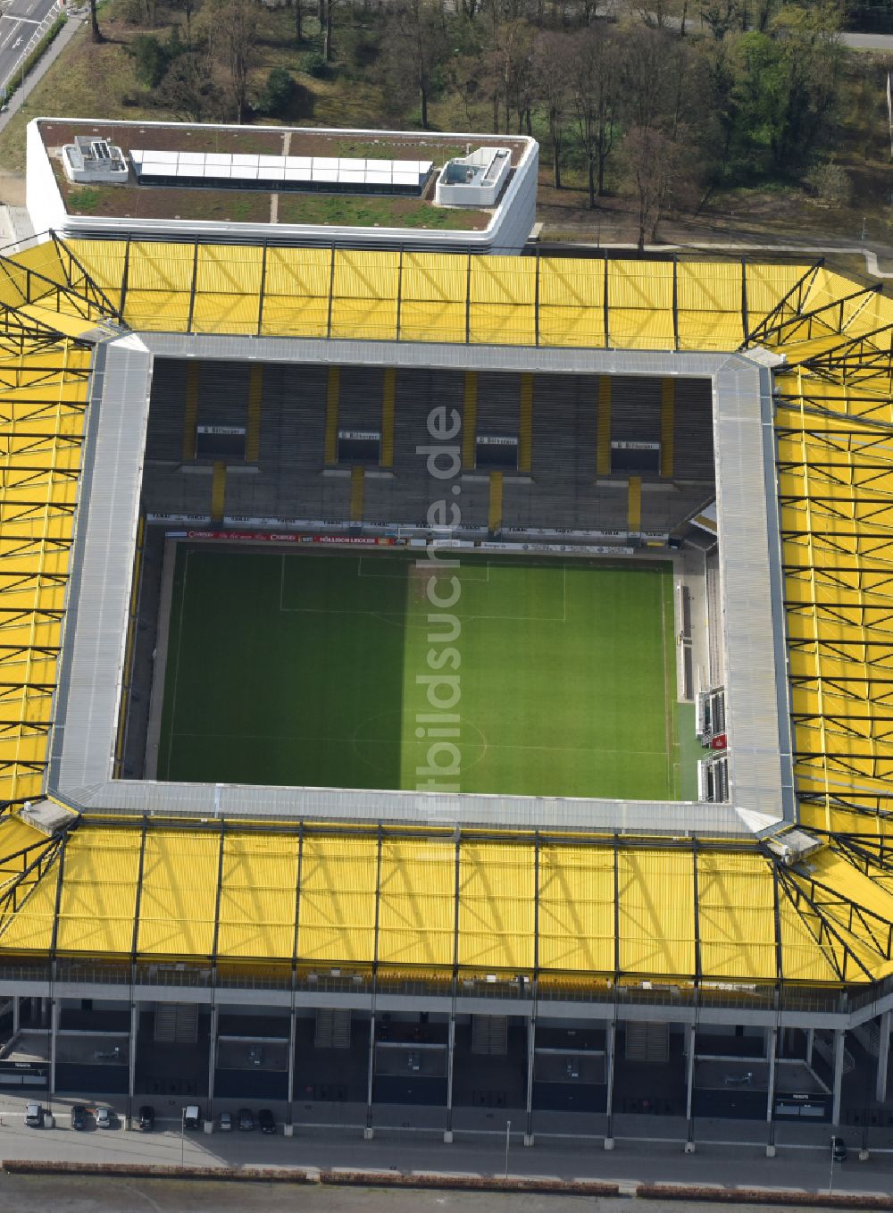 Aachen von oben - Fussballstadion Aachener Tivoli in Aachen im Bundesland Nordrhein-Westfalen, Deutschland