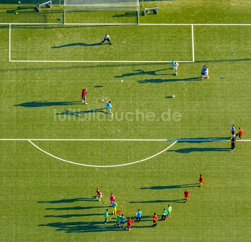 Hamm aus der Vogelperspektive: Fussballstadion Adolf-Brühl-Stadion in Hamm im Bundesland Nordrhein-Westfalen