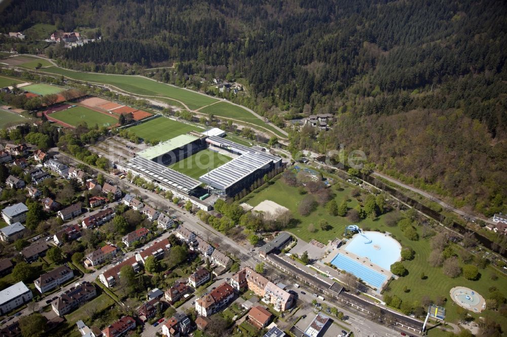 Freiburg im Breisgau von oben - Fussballstadion, genannt Schwarzwaldstadion, des FC Freiburg in Freiburg im Breisgau im Bundesland Baden-Württemberg