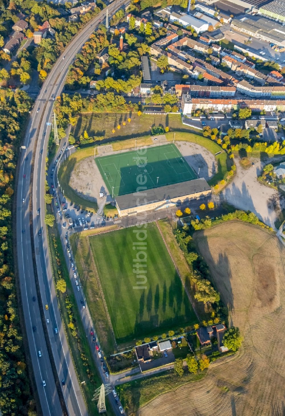 Luftaufnahme Gelsenkirchen - Fussballstadion Glückauf-Kampfbahn in Gelsenkirchen im Bundesland Nordrhein-Westfalen