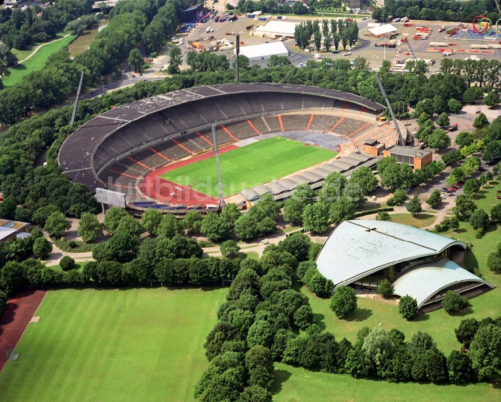 Luftbild Hannover - Fußballstadion Niedersachsenstadion im Stadtteil Calenberge