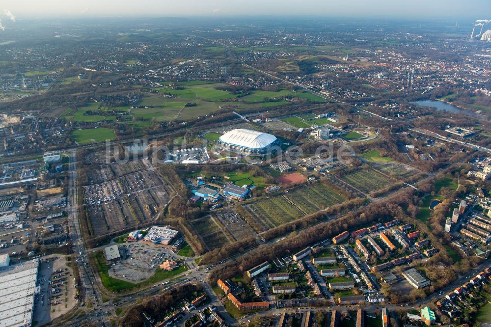 Gelsenkirchen von oben - Fussballstadion Veltins-Arena auf Schalke des Vereins Schalke 04 in Gelsenkirchen im Bundesland Nordrhein-Westfalen