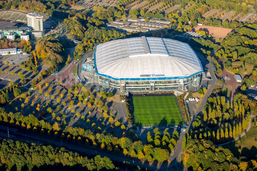 Luftbild Gelsenkirchen - Fussballstadion Veltins-Arena auf Schalke des Vereins Schalke 04 in Gelsenkirchen im Bundesland Nordrhein-Westfalen