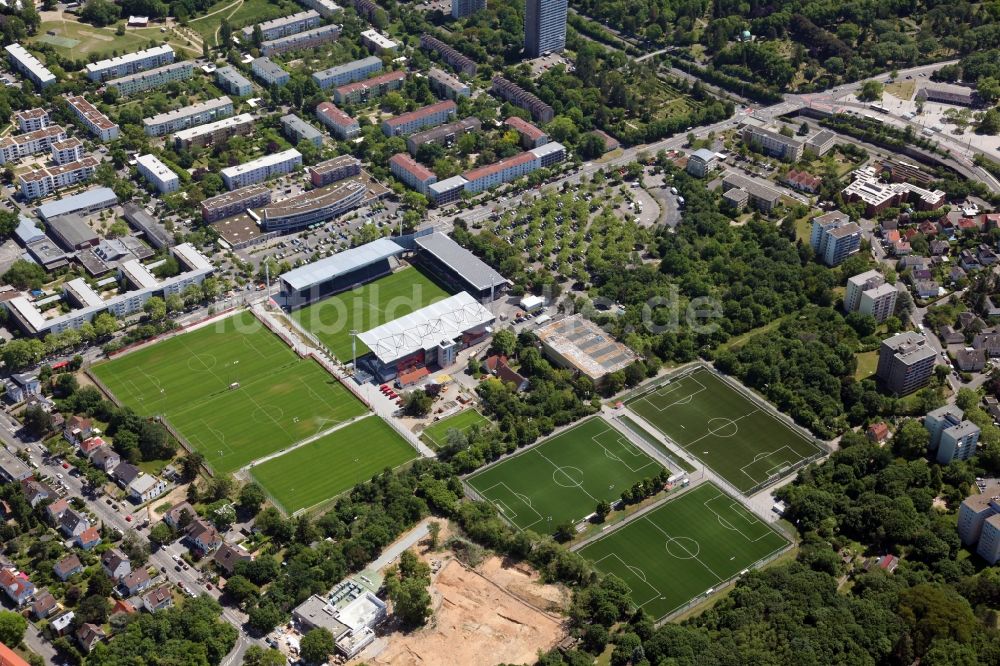 Mainz aus der Vogelperspektive: Fussballstadion des Vereins 1. FSV Mainz 05 im Ortsteil Hartenberg-Münchfeld in Mainz im Bundesland Rheinland-Pfalz, Deutschland