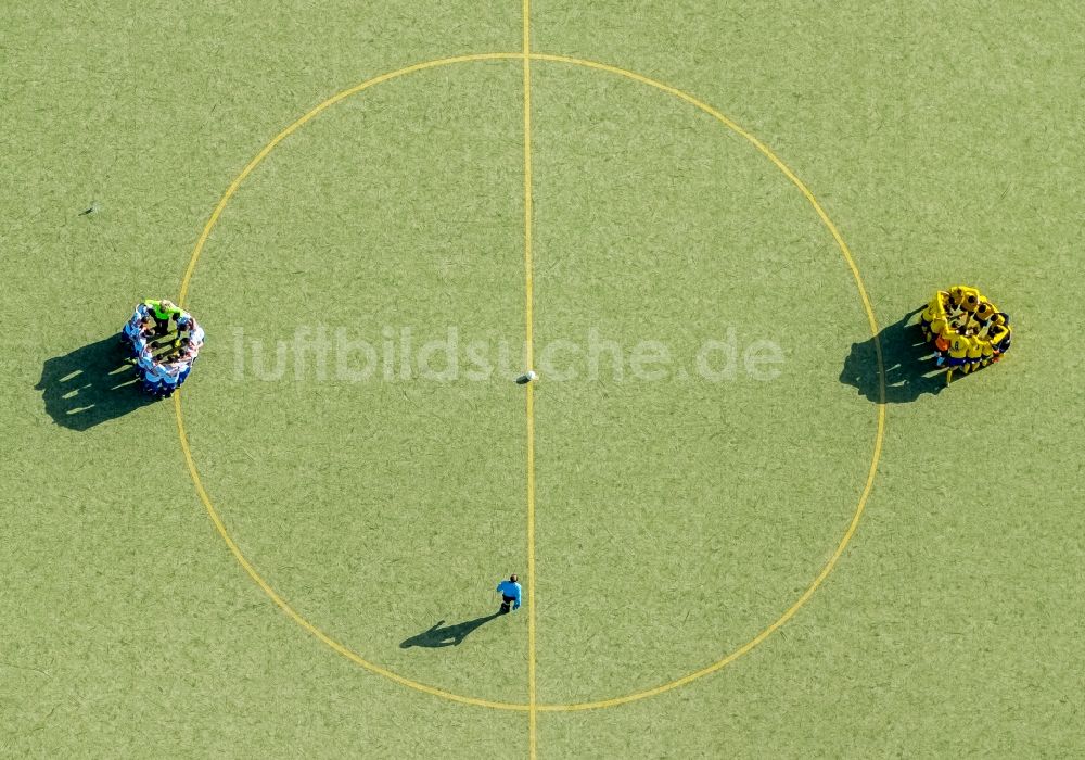 Herne von oben - Fussballstadion des Vereins Sportclub Westfalia 04 e.V. am Westring in Herne im Bundesland Nordrhein-Westfalen