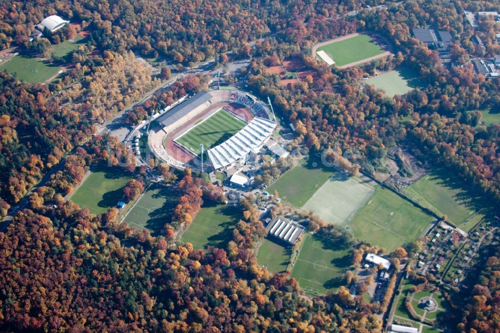 Karlsruhe aus der Vogelperspektive: Fussballstadion Wildparkstadion des Vereins KSC in Karlsruhe im Bundesland Baden-Württemberg