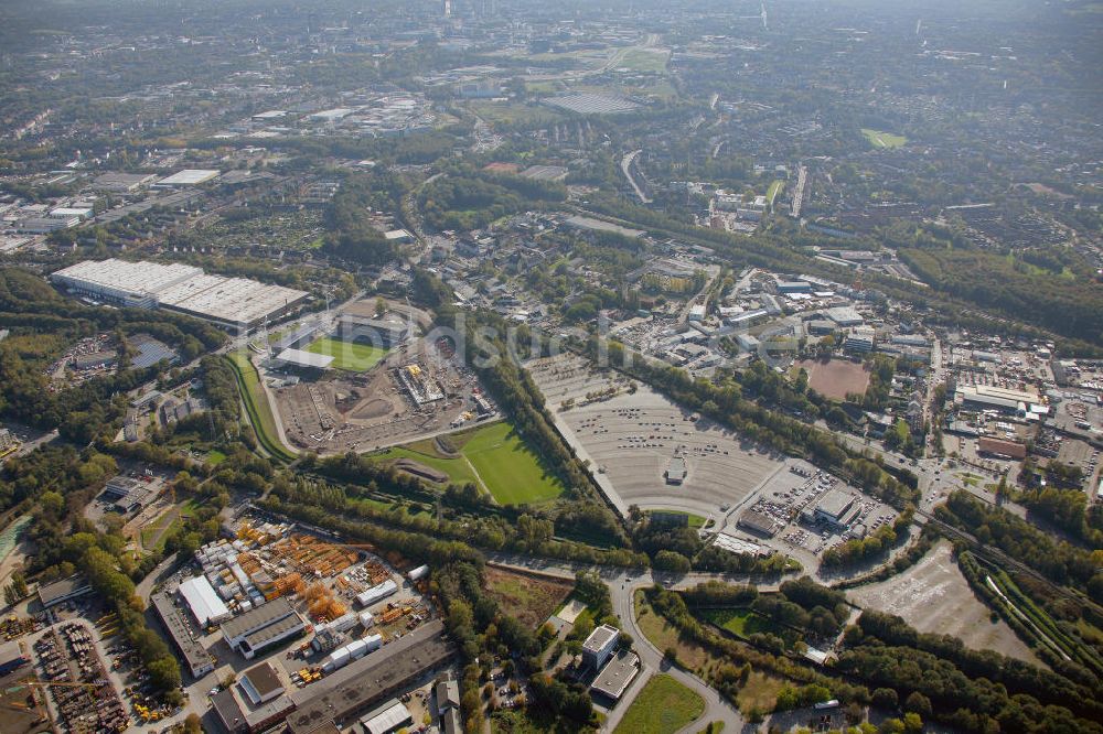 Essen aus der Vogelperspektive: Fußballstadionneubau am Georg-Melches-Stadion in Essen, Nordrhein-Westfalen