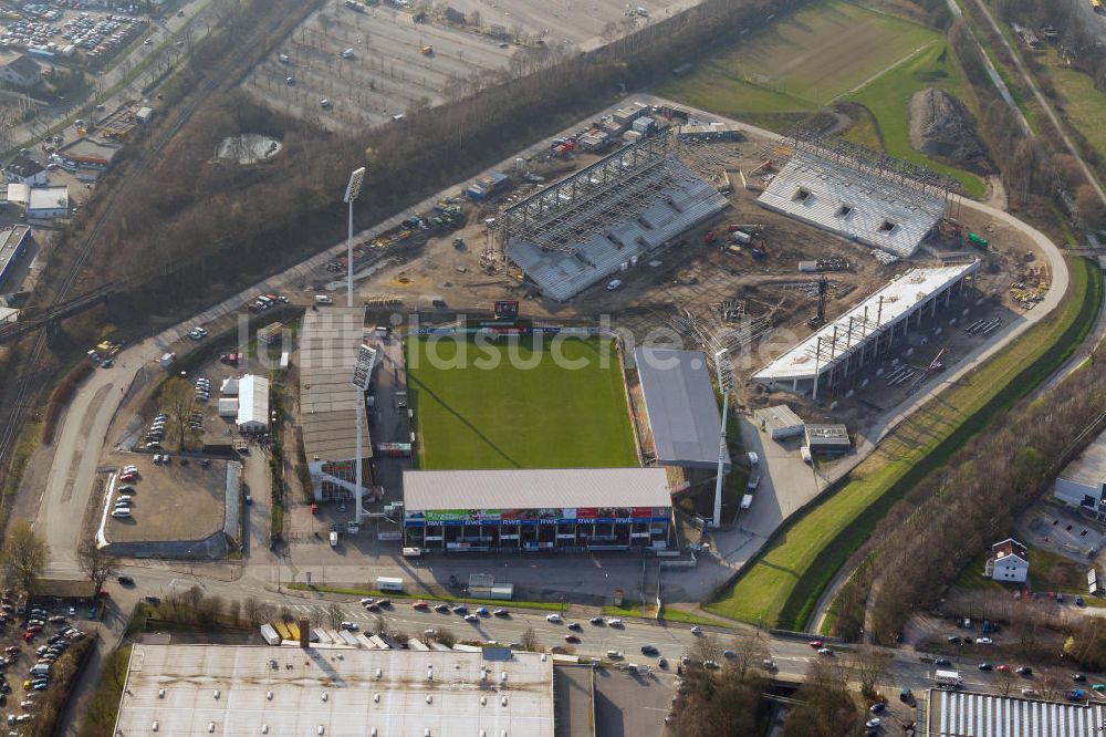 Luftbild Essen - Fußballstadionneubau am Georg-Melches-Stadion in Essen, Nordrhein-Westfalen