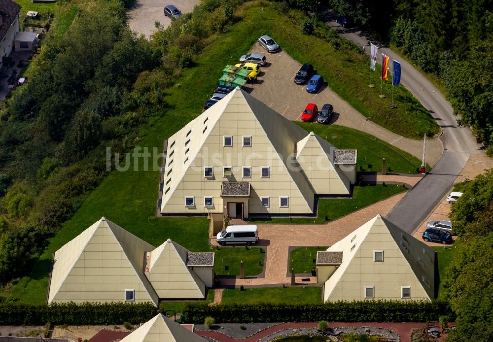 Luftbild Lennestadt - Galileo-Park Sauerland-Pyramiden in Lennestadt im Bundesland Nordrhein-Westfalen