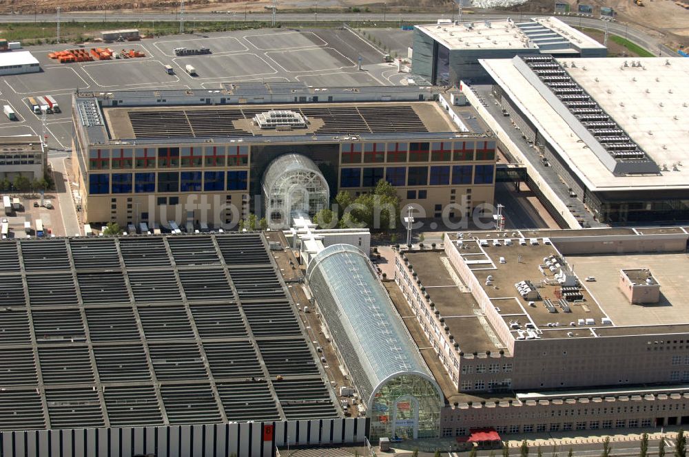 Frankfurt am Main von oben - Galleria auf dem Messegelände in Frankfurt am Main in Hessen