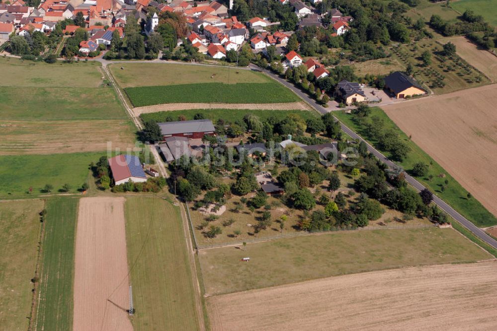 Luftaufnahme Engelstadt - Garten-und Landschaftsbau Engelstadt