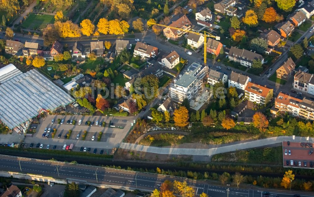 Luftaufnahme Gladbeck - Gartencenter Schellewald am Bahnhof Gladbeck-Ost im Bereich des Holunderweg in Gladbeck im Bundesland Nordrhein-Westfalen