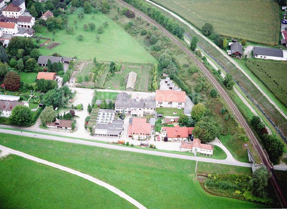 Luftbild Simbach am Inn / Bayern - Gasthaus an der Dr. Josef-Weigl Straße 2 in Simbach / Inn in Bayern.