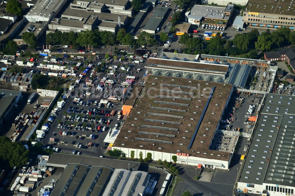 Berlin Von Oben Gebaude Des Baumarktes Obi Markt Berlin Neukolln Im Ortsteil Neukolln In Berlin Deutschland