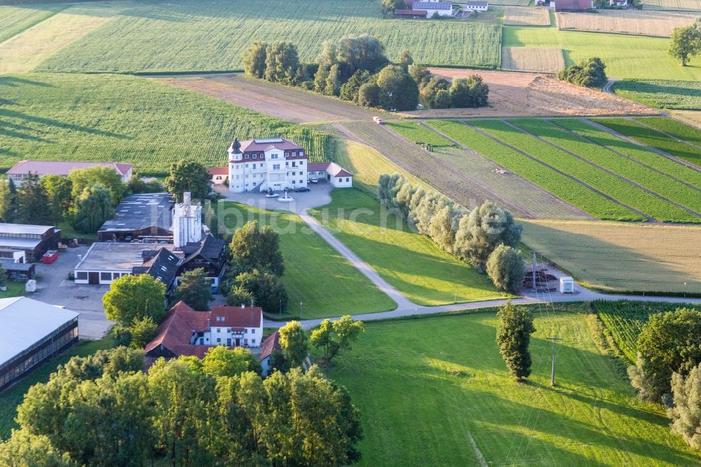 Luftbild Landau an der Isar Gebäude und Parkanlagen des