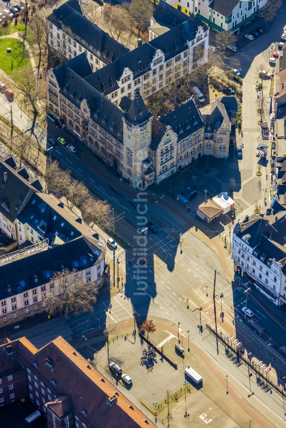 Luftbild Duisburg - Gebäude Der Stadtverwaltung - Rathaus Im Ortsteil ...