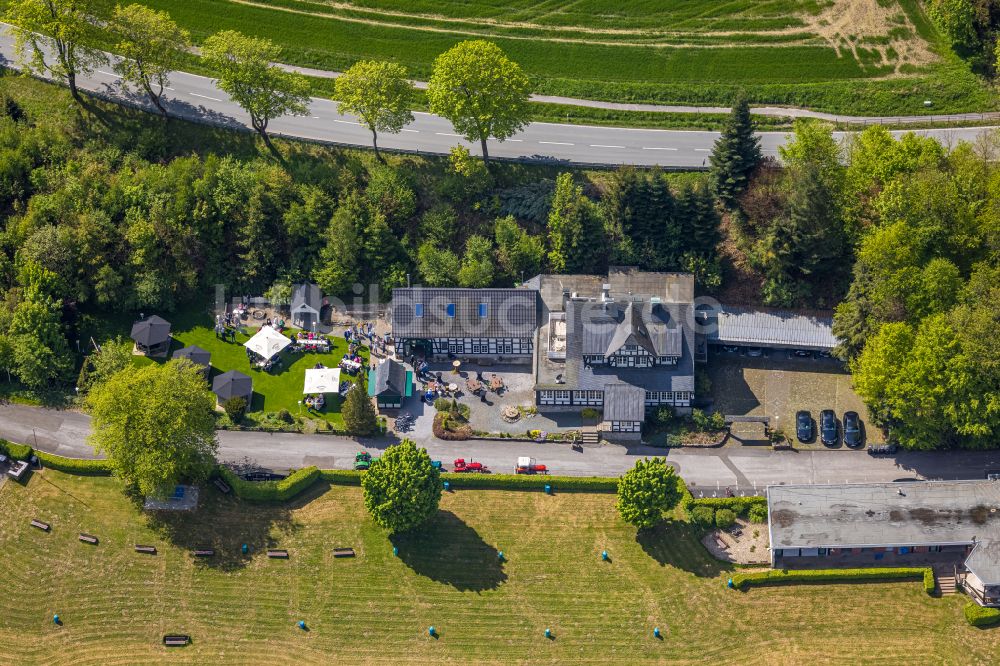 Luftbild Gudenhagen - Gebaude des Restaurant Forsthaus Waldsee in Gudenhagen im Bundesland Nordrhein-Westfalen, Deutschland