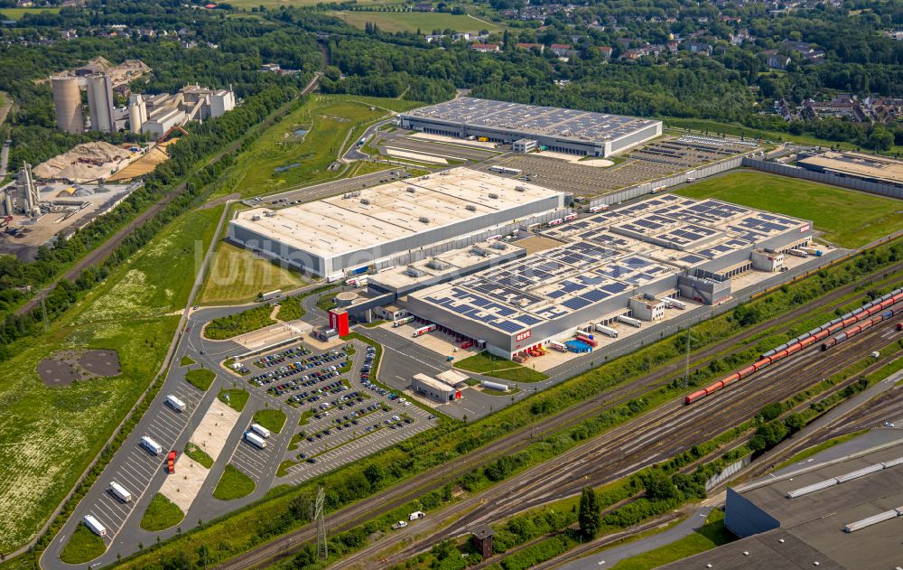 Dortmund aus der Vogelperspektive: Gebaudekomplex und Logistikzentrum auf dem Gelande REWE in Dortmund im Bundesland Nordrhein-Westfalen, Deutschland