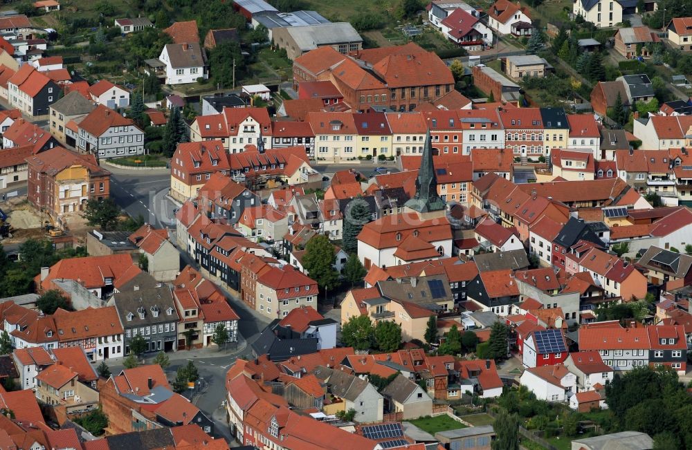 Dingelstädt aus der Vogelperspektive: Gebiet um die Silberhäuser Straße mit Marienkirche in Dinkelstädt in Thüringen