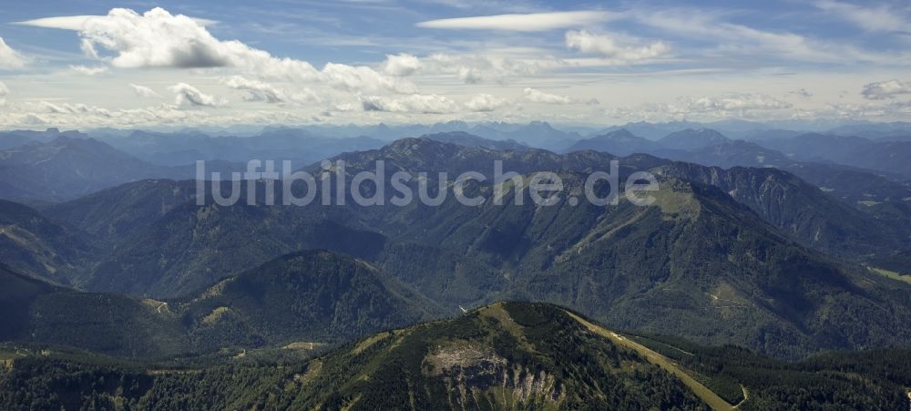 Lackenhof aus der Vogelperspektive: Gebirgsmassiv - Berg Ötscher bei Lackenhof in Niederösterreich in Österreich