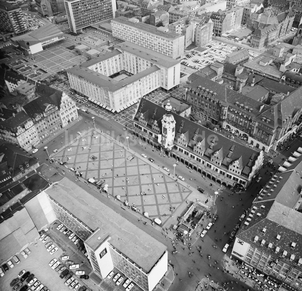 Luftaufnahme Leipzig - Gebäude des Alten Rathaus am Marktplatz im Ortsteil Mitte in Leipzig im Bundesland Sachsen, Deutschland