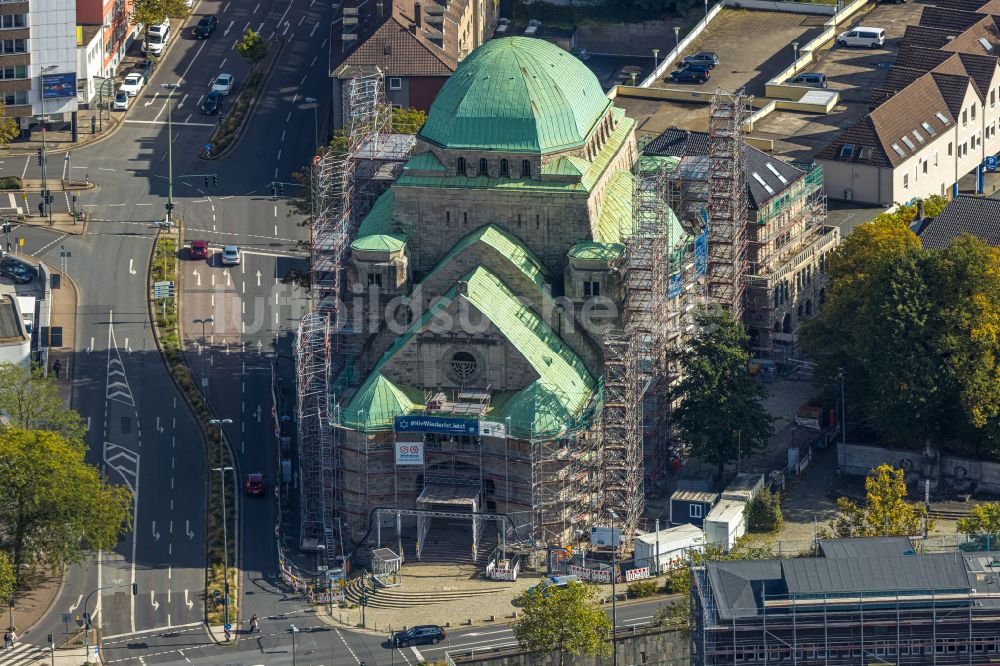 Essen von oben - Gebäude der Alten Synagoge der jüdischen Gemeinde in Essen im Bundesland Nordrhein-Westfalen