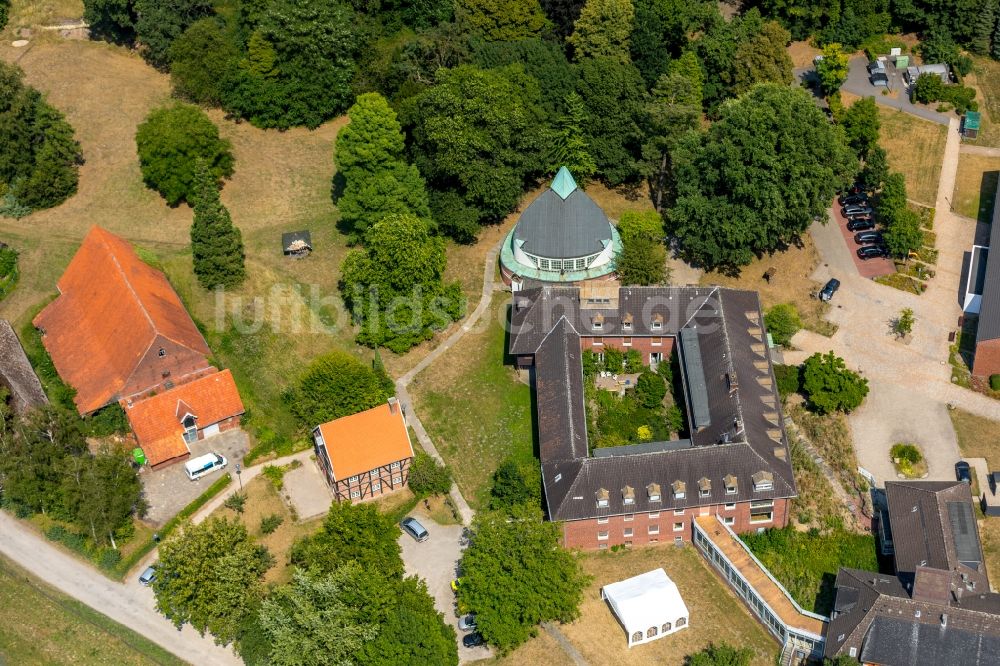 Luftbild Münster - Gebäude des Altersheim - Altenwohnheim Haus Heidhorn in Münster im Bundesland Nordrhein-Westfalen, Deutschland