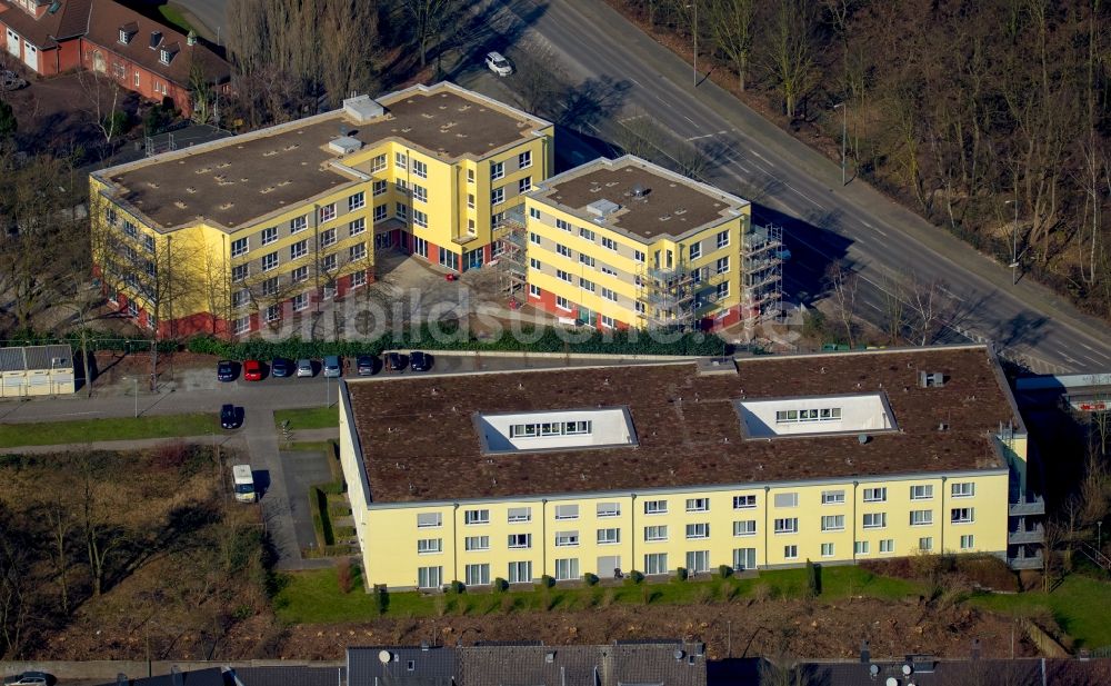 Oberhausen aus der Vogelperspektive: Gebäude des Altersheim - Seniorenresidenz des Arbeiter-Samariter-Bund (ASB) in Oberhausen im Bundesland Nordrhein-Westfalen