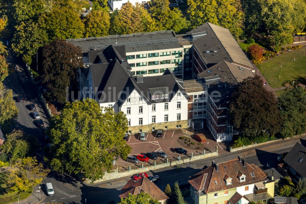 Luftaufnahme Unna - Gebäude des Altersheim - Seniorenresidenz des St. Bonifatius Wohn- und Pflegeheim in Unna im Bundesland Nordrhein-Westfalen, Deutschland