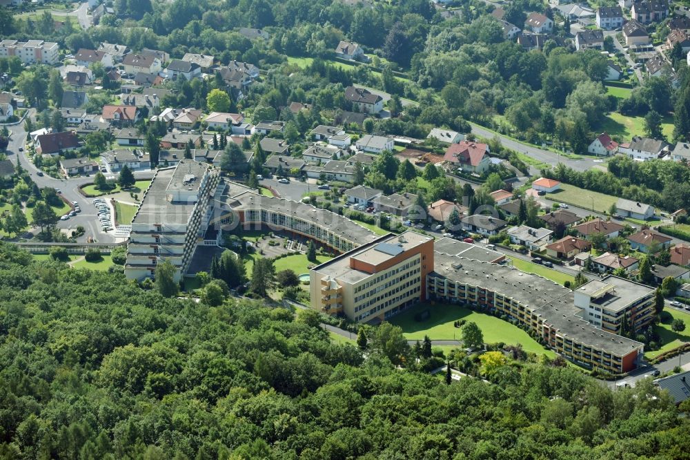 Luftaufnahme Bad Kissingen - Gebäude des Altersheim der Seniorenresidenz Parkwohnstift gem. GmbH an der Heinrich-von-Kleist-Straße im Ortsteil Garitz in Bad Kissingen im Bundesland Bayern, Deutschland