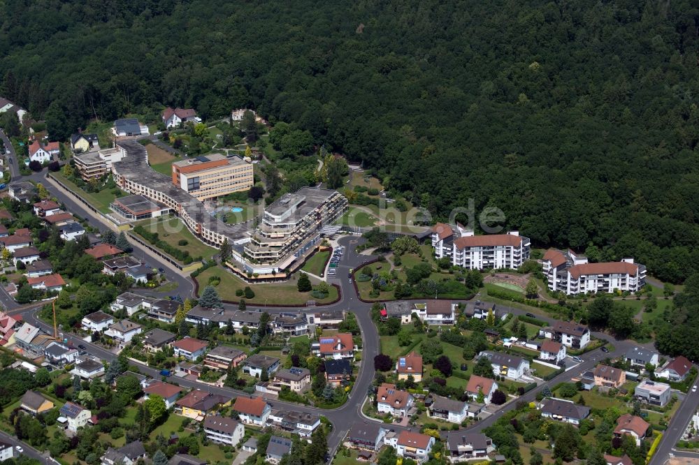 Garitz aus der Vogelperspektive: Gebäude des Altersheim der Seniorenresidenz Parkwohnstift gem. GmbH an der Heinrich-von-Kleist-Straße im Ortsteil Garitz in Bad Kissingen im Bundesland Bayern, Deutschland