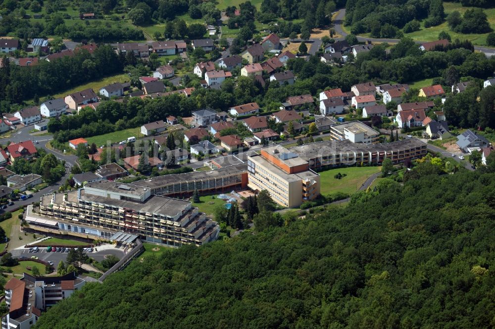 Garitz aus der Vogelperspektive: Gebäude des Altersheim der Seniorenresidenz Parkwohnstift gem. GmbH an der Heinrich-von-Kleist-Straße im Ortsteil Garitz in Bad Kissingen im Bundesland Bayern, Deutschland