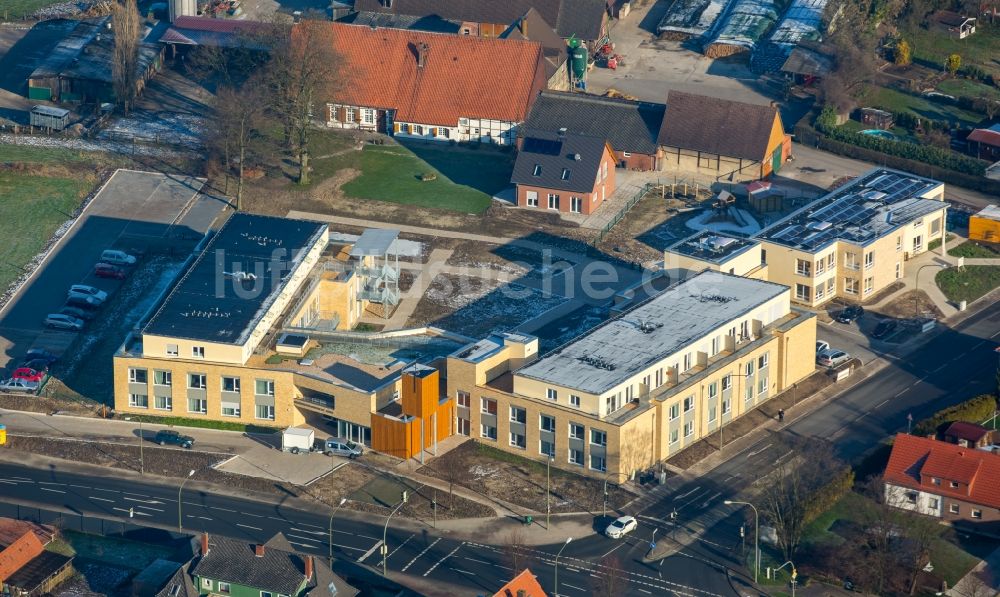 Luftaufnahme Hamm - Gebäude des Altersheim - Seniorenzentrum St. Josef an der Münsterstraße in Kötterberg im Bundesland Nordrhein-Westfalen