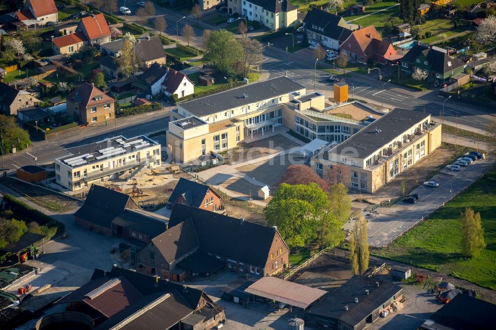 Hamm von oben - Gebäude des Altersheim - Seniorenzentrum St. Josef an der Münsterstraße in Kötterberg im Bundesland Nordrhein-Westfalen