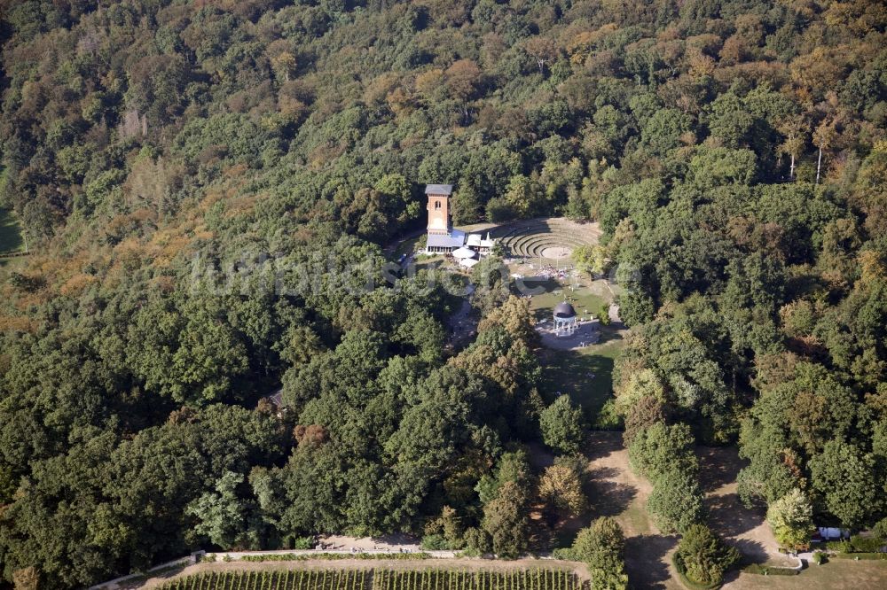 Wiesbaden von oben - Gebäude der Ausflugsgaststätte auf dem Neroberg in Wiesbaden im Bundesland Hessen