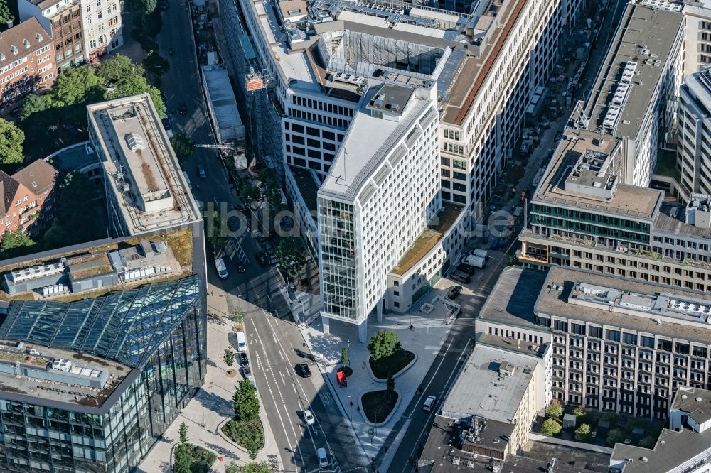 Hamburg von oben - Gebäude der Axel Springer Quartier am Axel-Springer-Platz im Ortsteil Neustadt in Hamburg, Deutschland