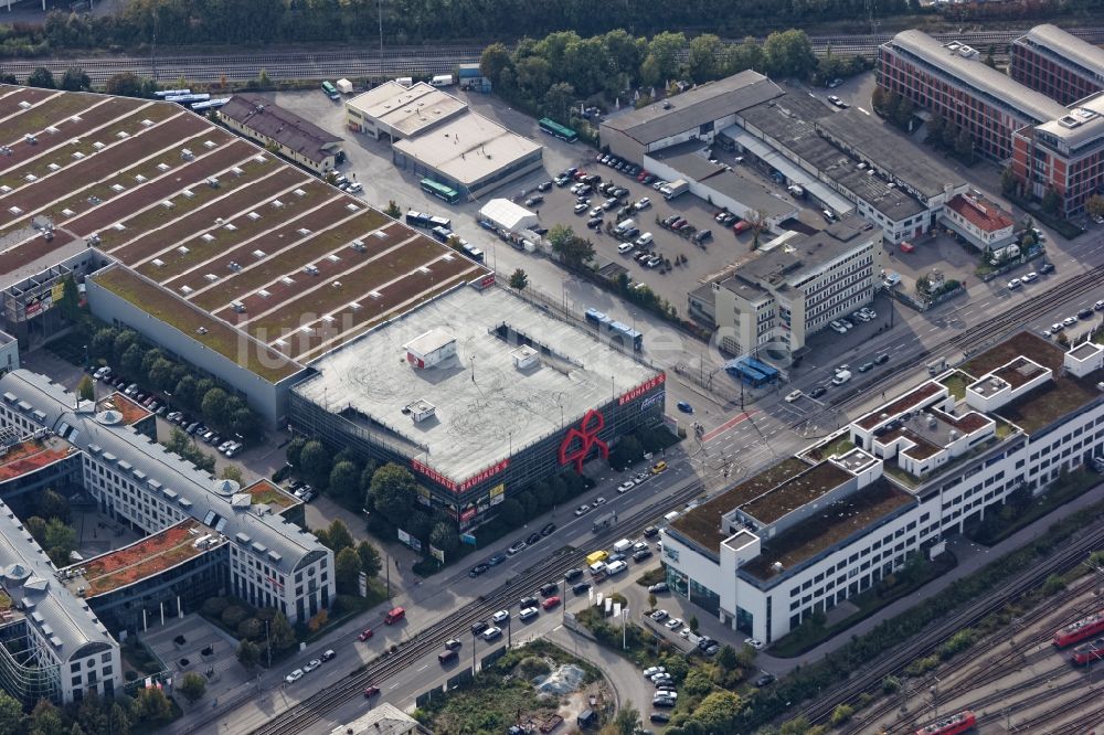 München aus der Vogelperspektive: Gebäude des Bauhaus Baumarktes an der Landsberger Straße in München Laim im Bundesland Bayern