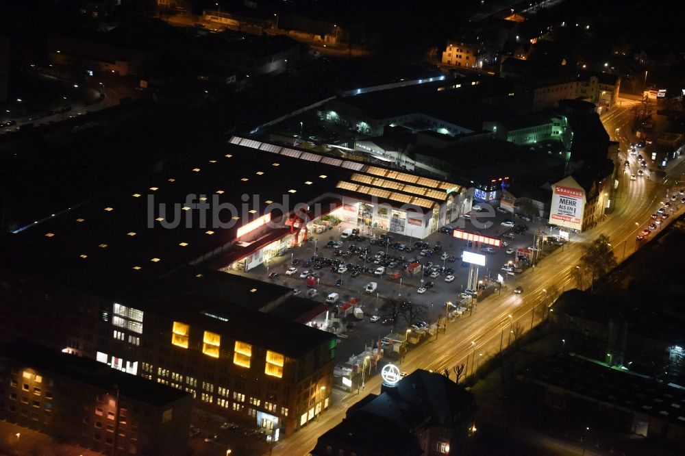 Luftaufnahme Frankfurt am Main - Gebäude des Baumarktes der BAUHAUS in Frankfurt am Main im Bundesland Hessen