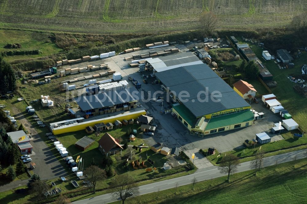 Luftaufnahme Bernau - Gebäude des Baumarktes der Holz-Zentrum Theile Bernau GmbH & Co KG an der Schwanebecker Chaussee in Bernau im Bundesland Brandenburg