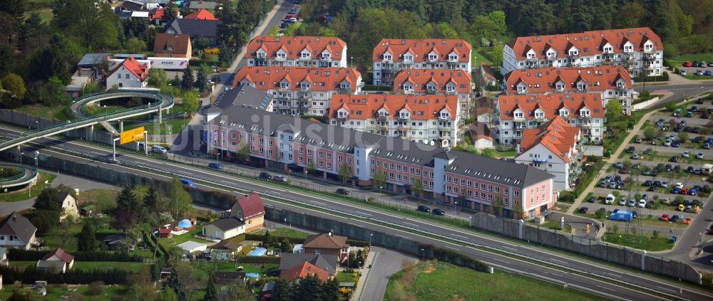 Mahlow aus der Vogelperspektive: Gebäude des Best Western Premier Airporthotel Fontane an der Jonas-Lie-Strasse in Mahlow in Brandenburg